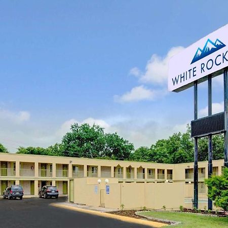 White Rock Inn San Marcos Exterior foto